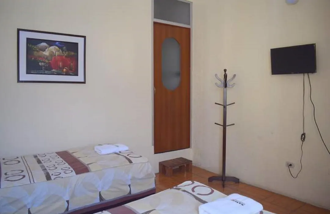 Mango Hostel B&B-1